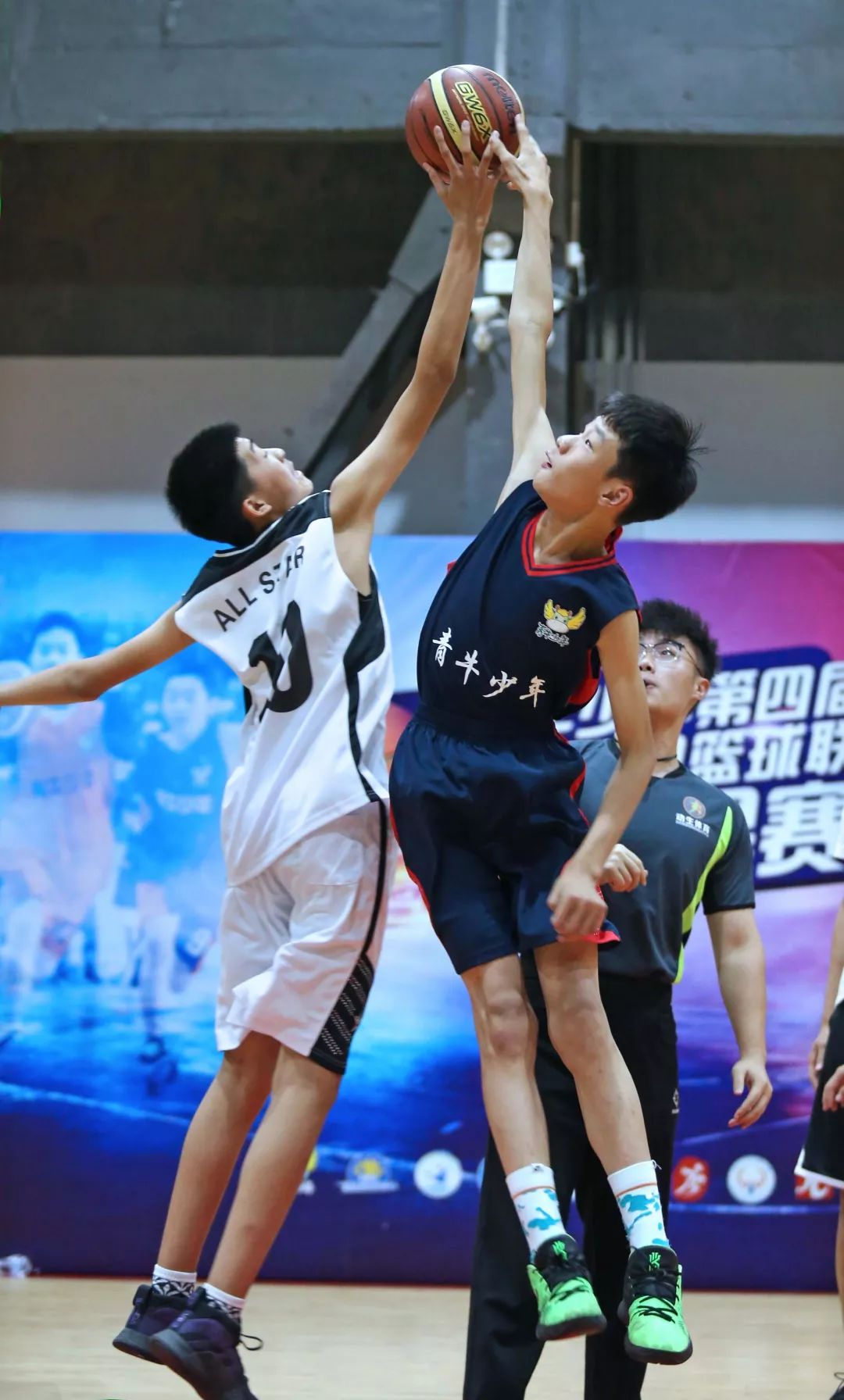 前尤文图斯中场尤戈维奇在接受采访时 前尤文图斯中场尤戈维奇在接受采访时