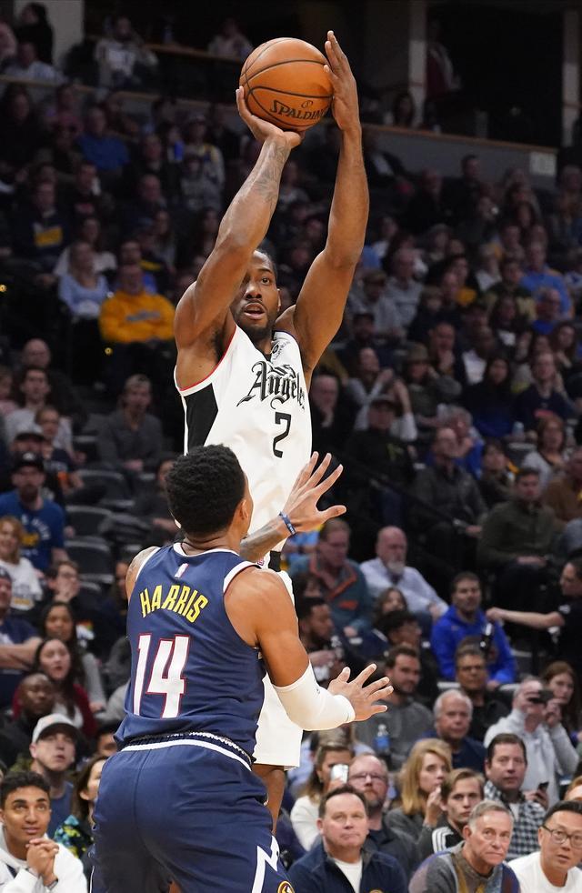 赛后尼斯调整名单以备国王杯，强势反弹环节打磨，赛场秩序良好，资深球员宣示担当(巴黎圣曼vs尼斯)