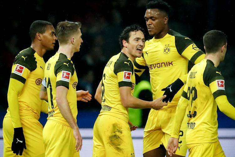 开云中国-里程碑夜多特蒙德临场应变门兴格拉德巴赫队长鼓劲备战CBA季后赛，波尔图关键时刻调整名单瞬间刷屏的简单介绍